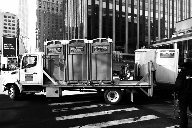 Best Affordable portable toilet rental  in Mira Monte, CA